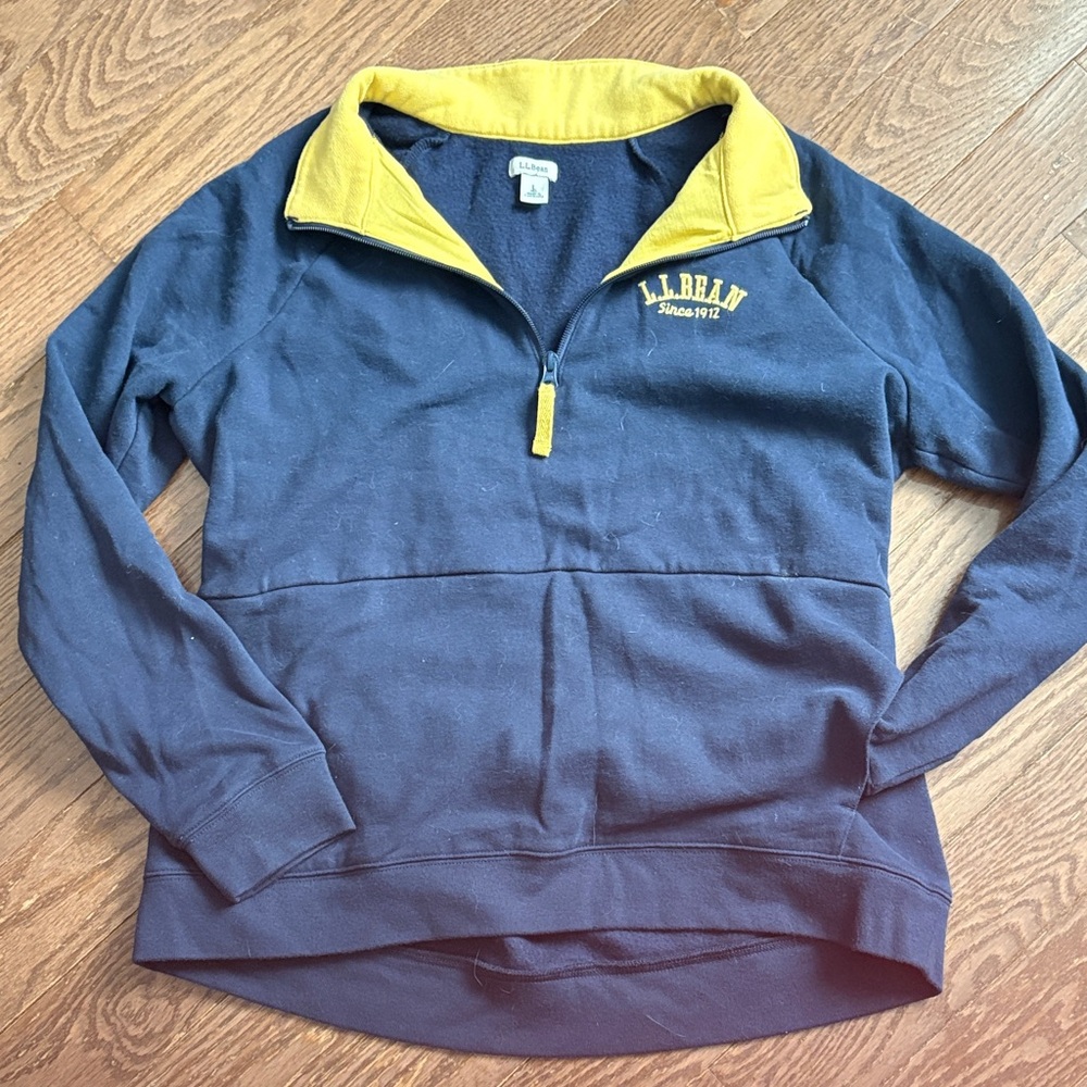 L.L. Bean Navy and Yellow Women's Sweater